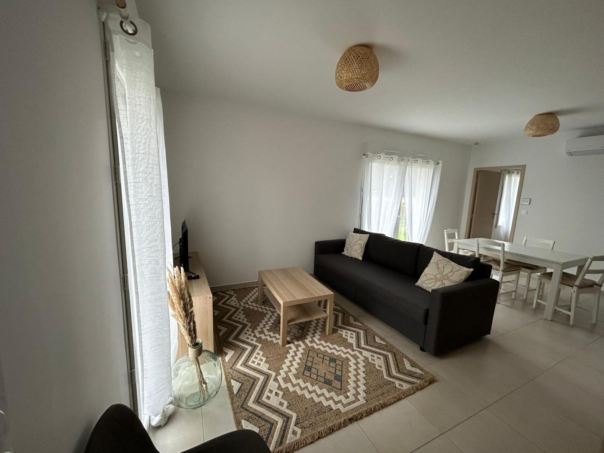 Appartement Avec Jardin Chateauneuf-de-Galaure Exterior foto